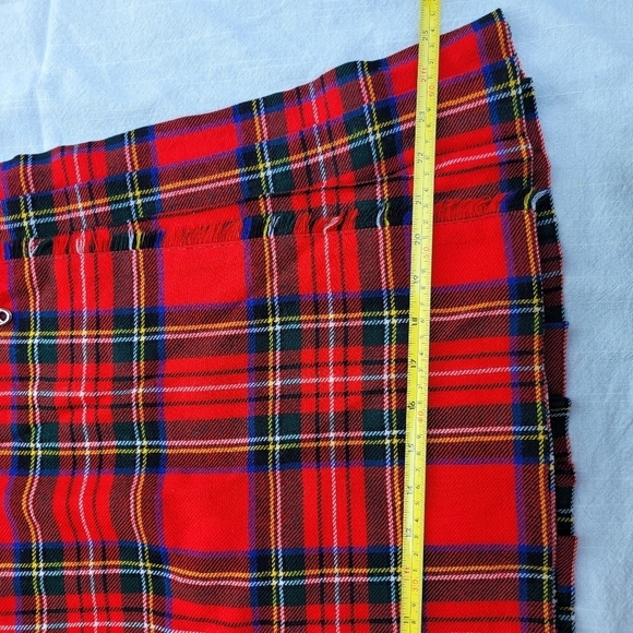 Pure New Wool Unisex Kilt Size 12 - Picture 7 of 10